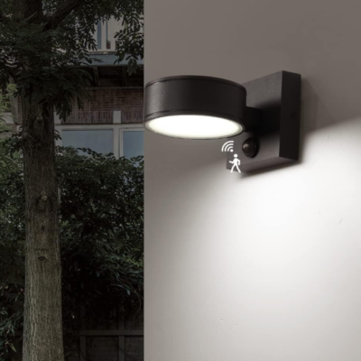 Motion Sensor Outdoor Wall Light, Aluminum Fixture, Waterproof, for Porch and Garage